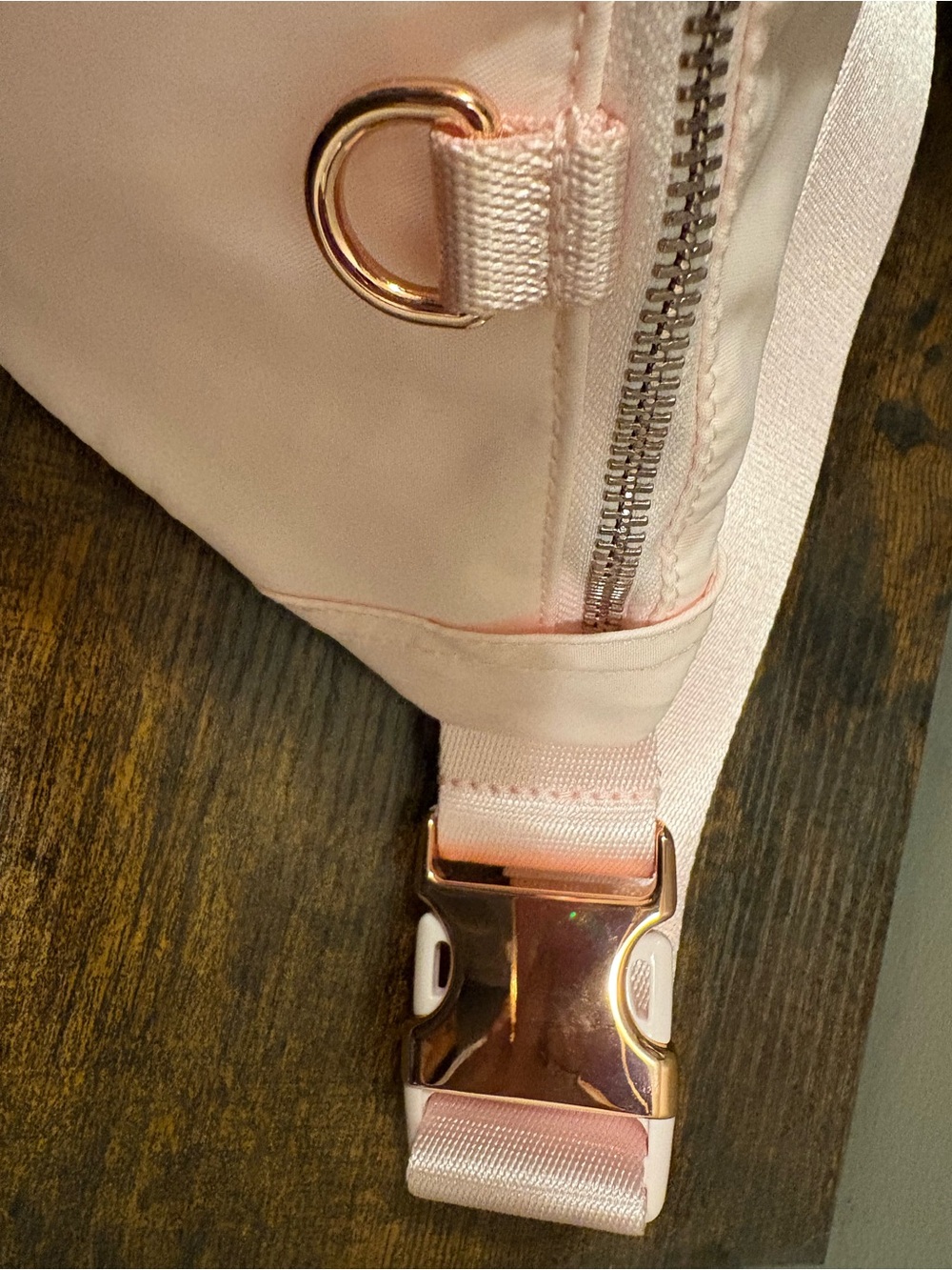 lululemon athletica Light Pink Crossbody Belt Bag with Rose Gold Hardware - Picture 2 of 4